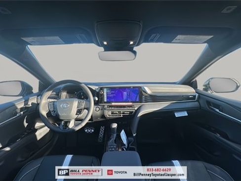New 2026 Toyota Camry SE image 10