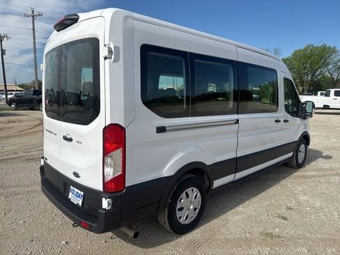 Used 2023 Ford Transit 350 XLT RWD image 6