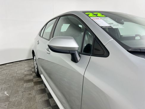 Used 2022 Toyota Corolla L FWD image 13