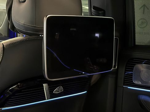 New 2026 Mercedes-Benz Maybach GLS 600 4MATIC image 13