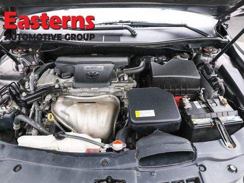 Used 2016 Toyota Camry XLE FWD image 7