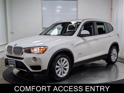 Used 2017 BMW X3 xDrive28i image 4