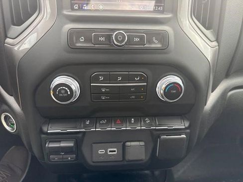 Certified 2024 GMC Sierra 2500 Pro w/ Convenience Package image 16