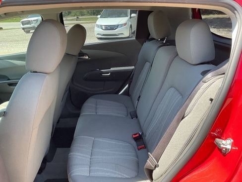 Used 2015 Chevrolet Sonic LT FWD image 12