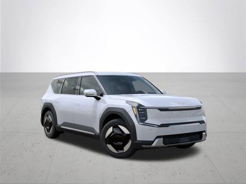 New 2026 Kia EV9 Wind AWD/4WD image 8