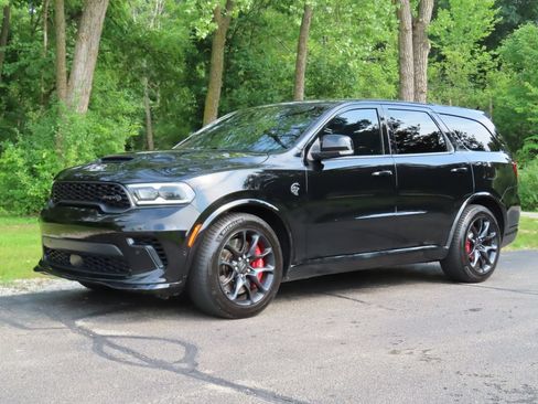 Used 2021 Dodge Durango SRT Hellcat w/ Premium Interior Group AWD/4WD image 27