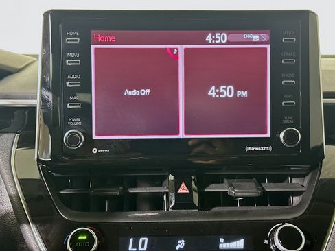 Used 2021 Toyota Corolla LE FWD image 23