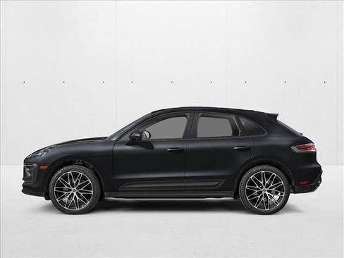 New 2026 Porsche Macan AWD/4WD image 3