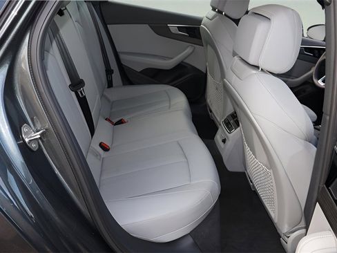 Used 2023 Audi A4 2.0T Premium Plus w/ Premium Plus Package image 17