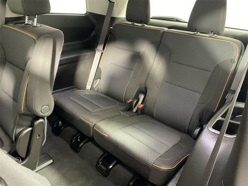 Used 2023 GMC Acadia AT4 w/ Trailering Package image 23