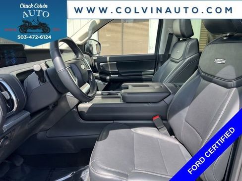 Certified 2025 Ford Expedition Platinum AWD/4WD image 15