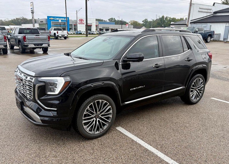 New 2027 GMC Terrain Denali AWD/4WD image 7