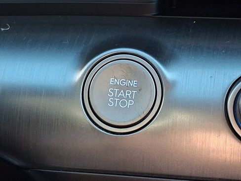 Used 2025 Hyundai Kona SEL image 25