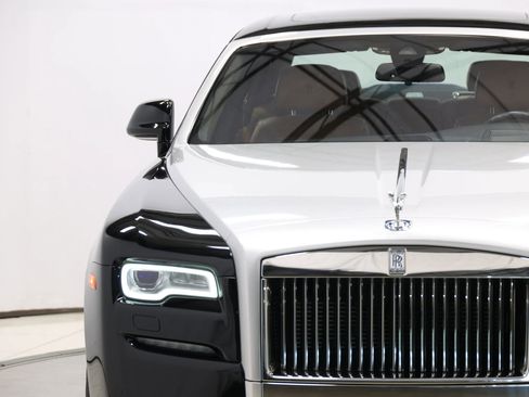 Used 2017 Rolls-Royce Ghost Series II Sedan 4D image 98