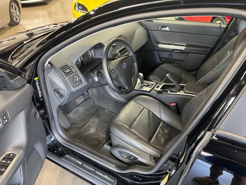 Used 2010 Volvo S40 2.4i FWD image 29