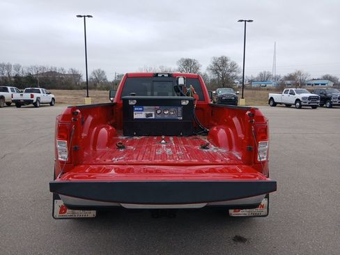 Used 2024 RAM 3500 Tradesman w/ Chrome Appearance Group AWD/4WD image 10