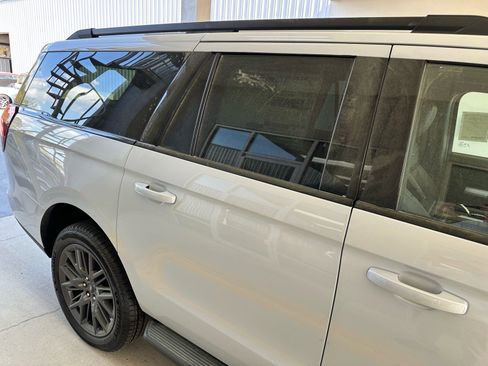 New 2026 Ford Expedition Max Platinum image 10