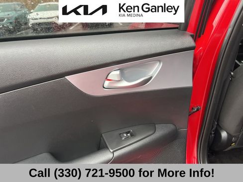 Certified 2023 Kia Forte LXS image 45