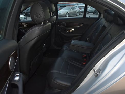 Used 2018 Mercedes-Benz C 300 4MATIC Sedan w/ Premium Package image 37