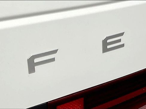 New 2026 Hyundai Santa Fe SE image 9