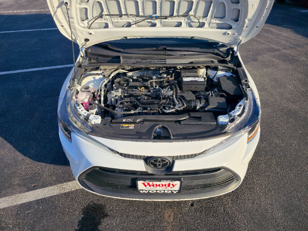 Used 2023 Toyota Corolla LE w/ Carpet Mat Package (TMS) FWD image 29