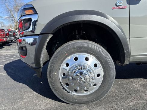 New 2026 RAM 4500 Tradesman AWD/4WD image 10