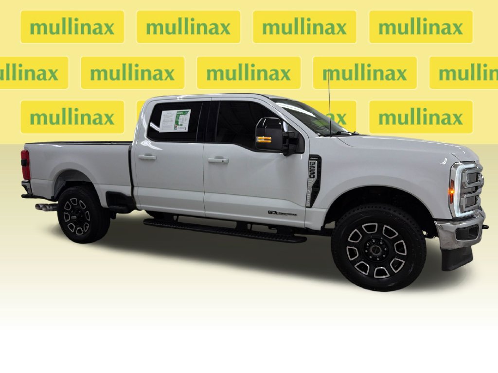 Used 2024 Ford F250 Lariat AWD/4WD image 2