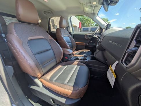 Used 2025 Ford Bronco Sport Outer Banks w/ Outer Banks Tech Package+ AWD/4WD image 30
