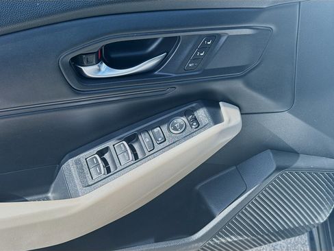 Used 2023 Honda Accord EX-L image 16