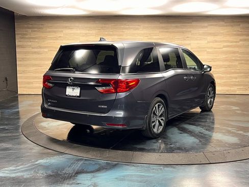 Used 2024 Honda Odyssey Touring image 9