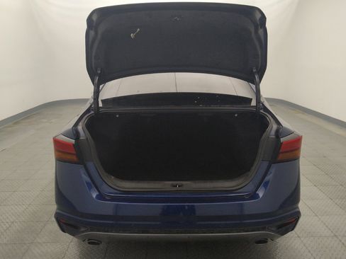 Used 2021 Nissan Altima 2.5 SR FWD image 29