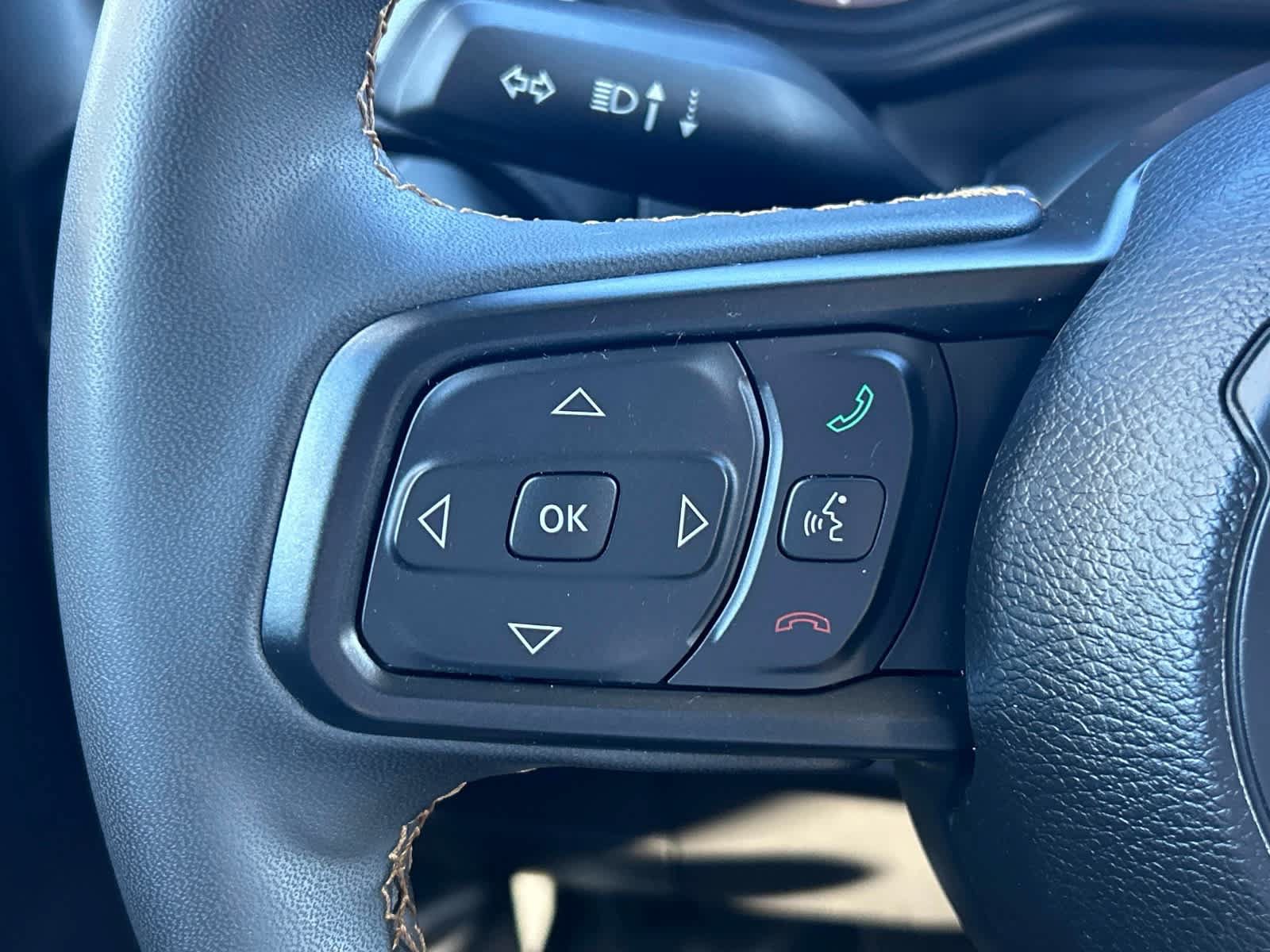 Used 2024 Jeep Wrangler Unlimited w/ Dual Top Group AWD/4WD image 20