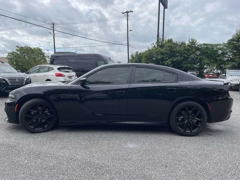 Used 2022 Dodge Charger R/T w/ Plus Group RWD image 6