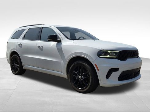 Used 2024 Dodge Durango GT RWD image 4