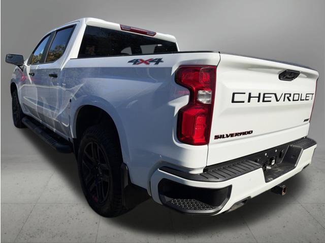 Used 2023 Chevrolet Silverado 1500 RST w/ Redline Edition AWD/4WD image 5
