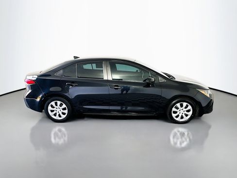 Used 2020 Toyota Corolla LE FWD image 8
