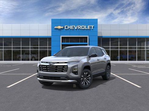 New 2026 Chevrolet Equinox LT w/ Convenience Package II image 8