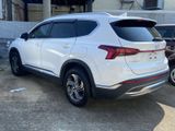 Used 2021 Hyundai Santa Fe SEL image 2