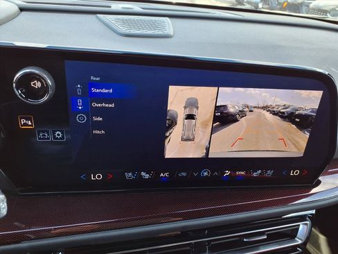 Used 2024 Chevrolet Traverse RS w/ LPO, Floor Liner Package image 7