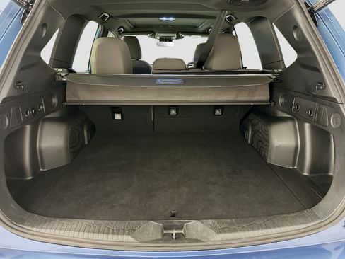 Used 2025 Subaru Forester Premium AWD/4WD image 29