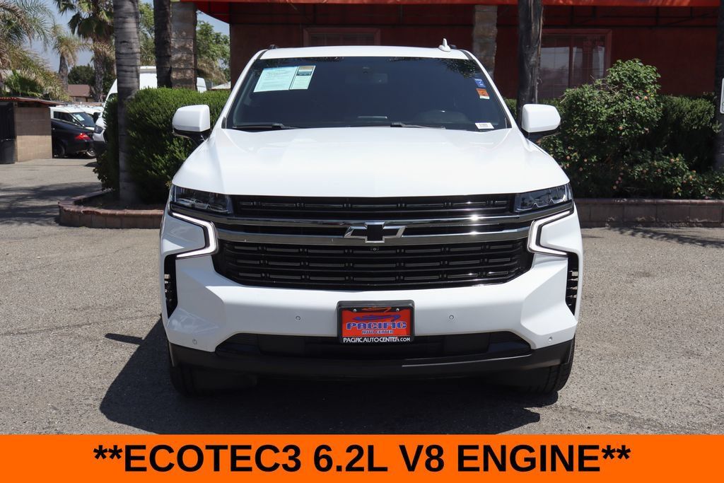 Used 2022 Chevrolet Tahoe RST w/ Sport Performance Package AWD/4WD image 3