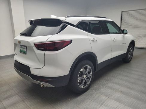 Used 2024 Chevrolet Blazer LT w/ Convenience Package FWD image 9