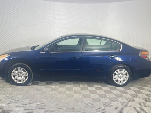 Used 2009 Nissan Altima 2.5 S w/ Convenience Pkg FWD image 5