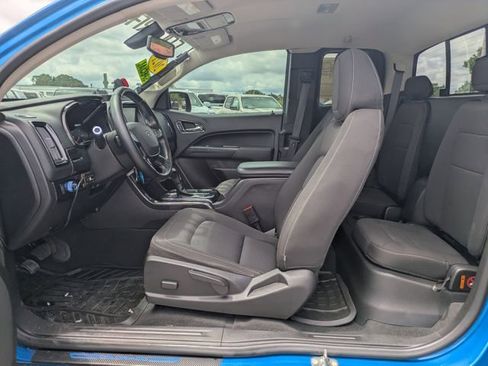 Used 2021 Chevrolet Colorado LT w/ LT Convenience Package RWD image 16