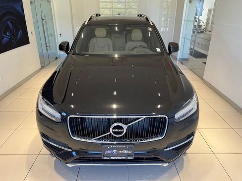 Used 2019 Volvo XC90 T6 Momentum w/ Protection Package AWD/4WD image 11