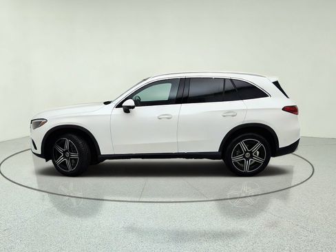 Used 2026 Mercedes-Benz GLC 300 image 14