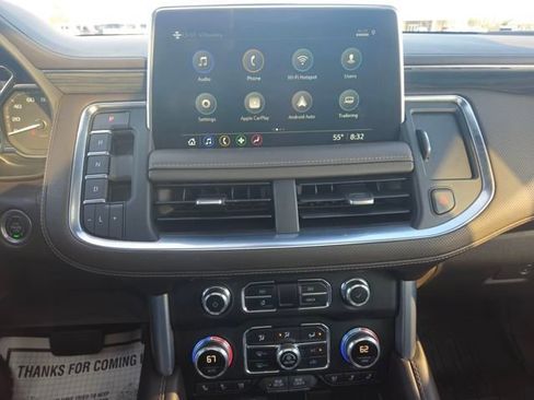 Used 2021 GMC Yukon SLT w/ SLT Premium Package image 18