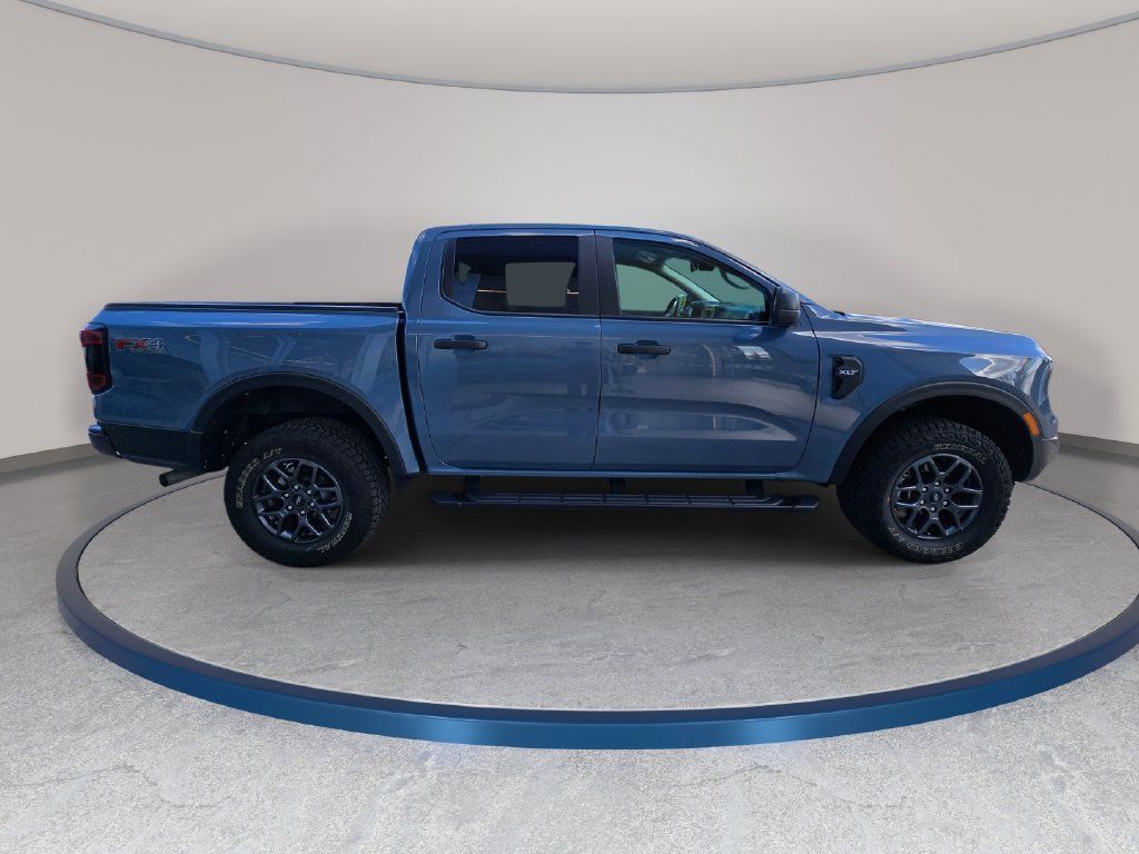 Used 2025 Ford Ranger XLT w/ FX4 Off-Road Package AWD/4WD image 5