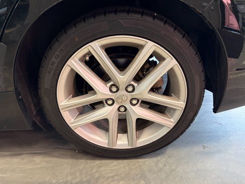 Used 2015 Lexus CT 200h FWD image 22