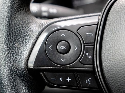 Used 2024 Toyota Corolla LE FWD image 5